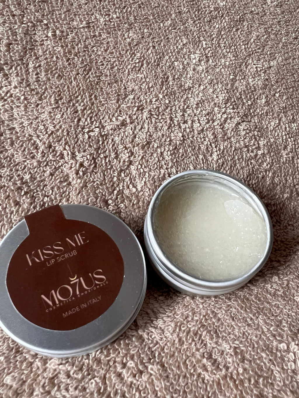 Kiss Me - Lip Scub - biscotto